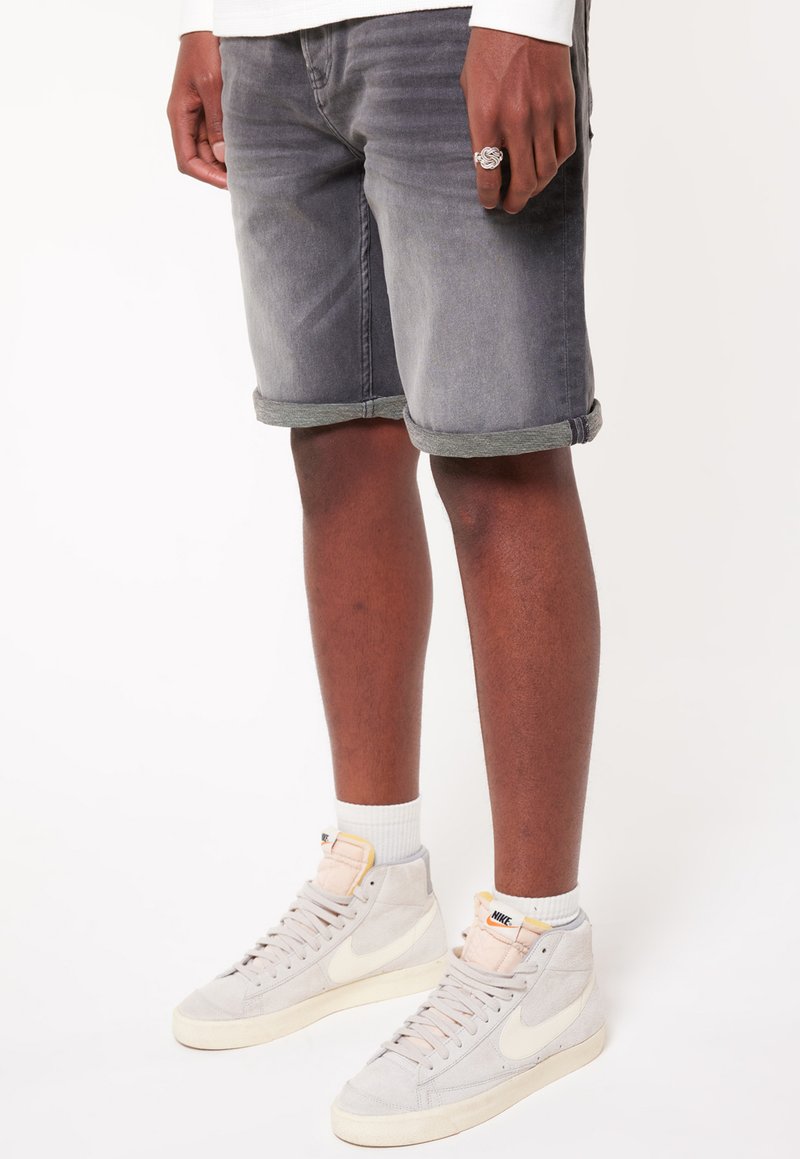 America Today ROBERT JOG Jeans Shorts grey/grau Zalando.de