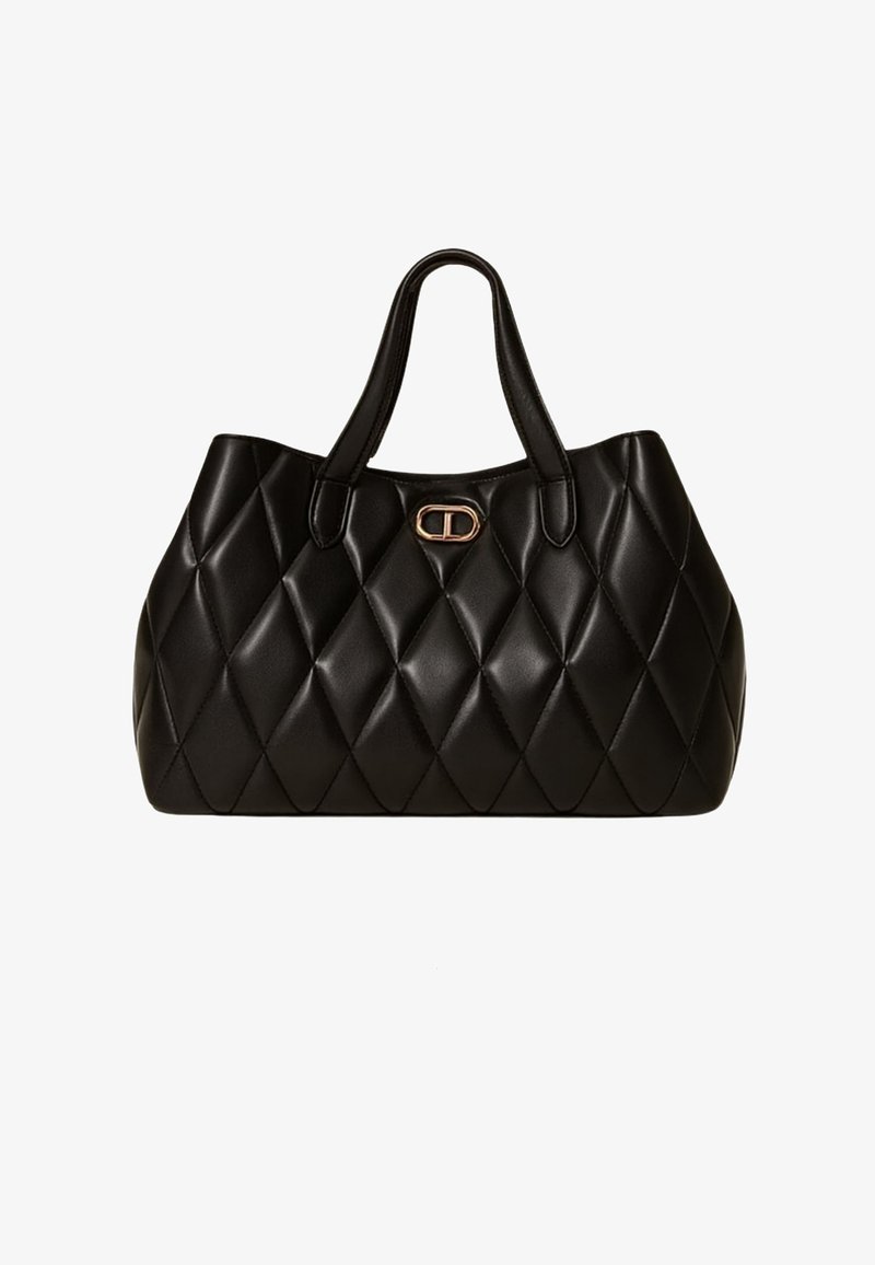 Borsa a tracolla in pelle nera trapuntata con motivo a diamante, doppi manici e dettaglio in metallo dorato sul davanti. Texture liscia.