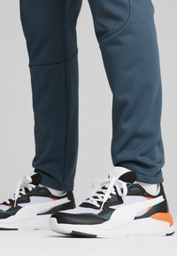 Puma X-RAY SPEED - Tenisky - silver mist white black flame flicker