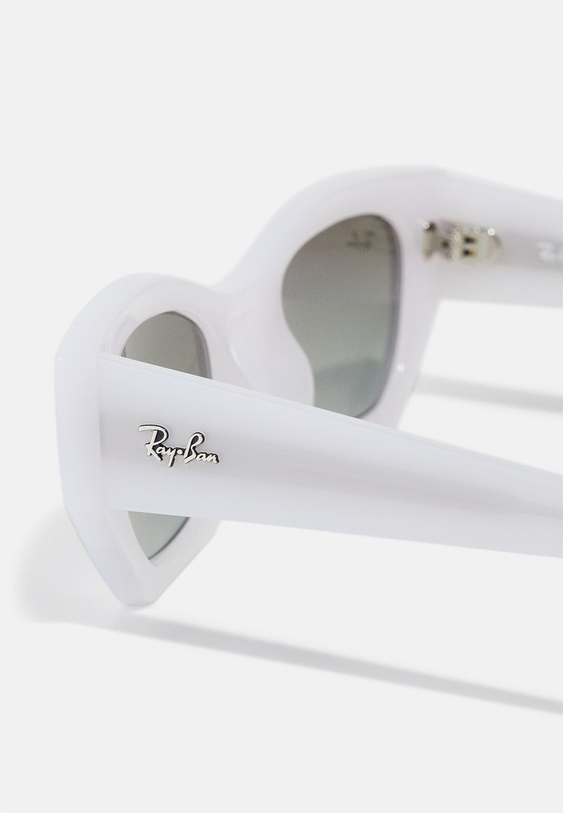 Ray-Ban ZENA - Sunglasses - white snow/grey/white - Zalando.ie display picture 2