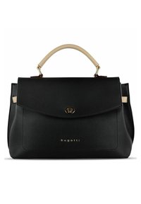 Borsa nera con texture, manico crema, accessori dorati, chiusura a patta e un logo sobrio impresso sulla parte anteriore.