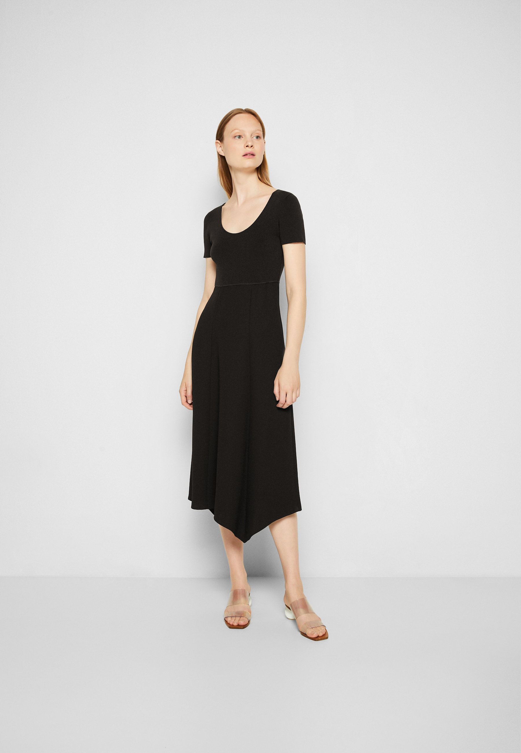 Damen DRESS - Freizeitkleid Damen DRESS - Freizeitkleid