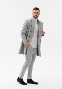 Ombre Korte frakker - grey