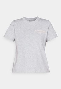 Grå bomullströja med rundad hals, korta ärmar och en rosa tryckt logotyp med "BJÖRN BORG STOCKHOLM 1986" på bröstet.