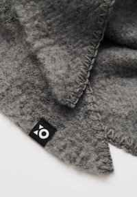 Non selezionato, easy grey