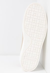 Tamaris Trainers - light taupe