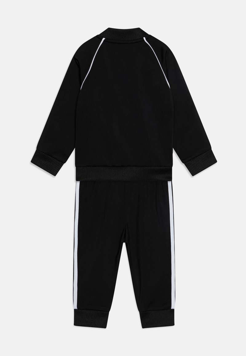 adidas Originals SUPERSTAR - Tracksuit - black - Zalando