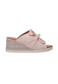 Wedge slidesandalen in lichtroze leer met een geknoopte strikaccent en een gestructureerd metallic detail, met een gestreepte wedge-hak en rubberen zool.