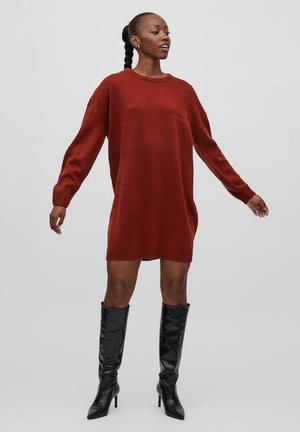 LANGÄRMELIGES - Abito in maglia - fired brick