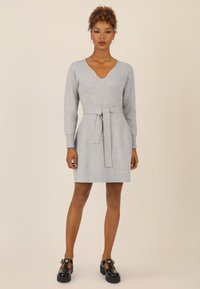 Apart Strickkleid - graumeliert