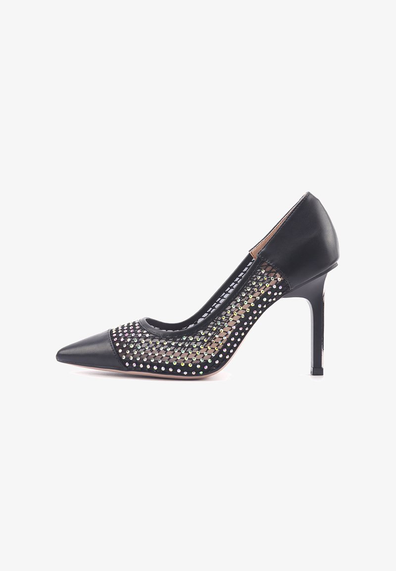Schwarze High Heel-Pumps mit spitzem Schuhblatt, netzartigen Seiten mit funkelnden Strasssteinen und einer glatten Lederferse sowie einer Kappen aus Leder.