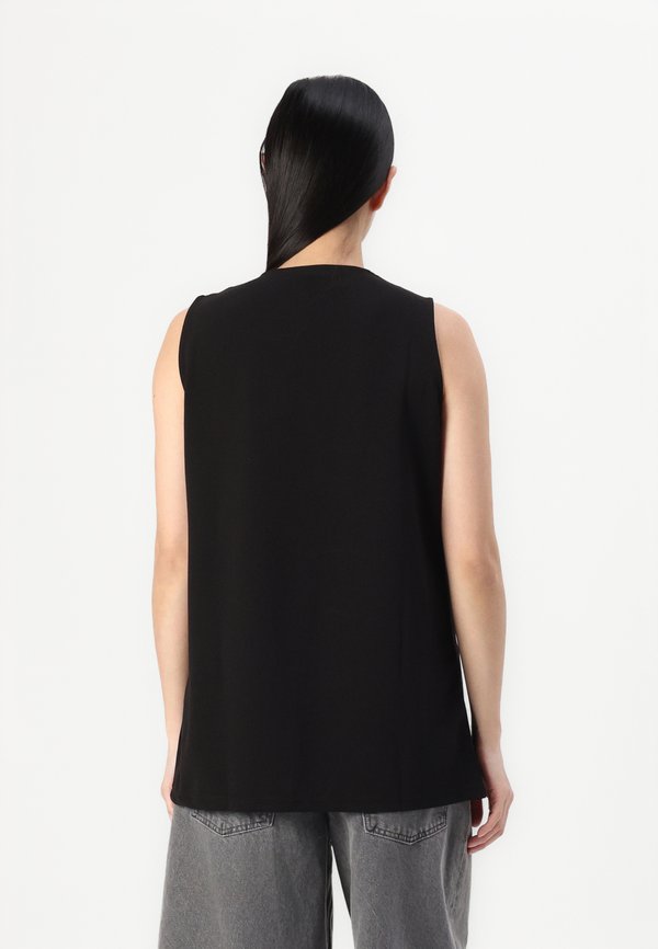 VMALLISON - Waistcoat3