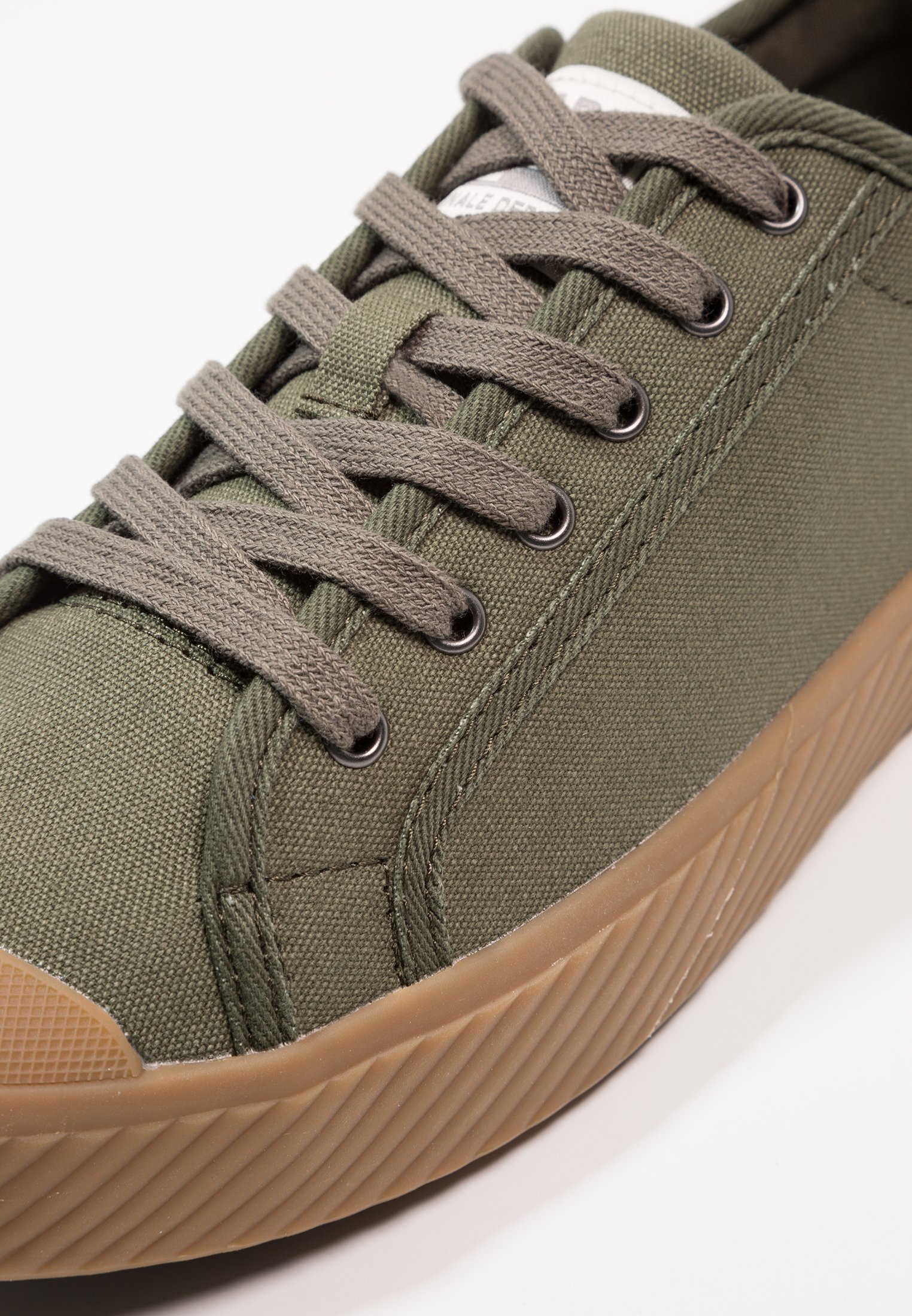Palladium PALLAPHOENIX Joggesko olive night Zalando.no Palladium PALLAPHOENIX Joggesko olive night Zalando.no
