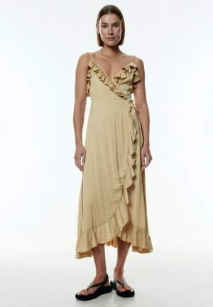 EDITED BENICE - Freizeitkleid - curry