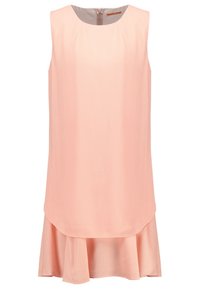 Pfirsichfarbenes ärmelloses Kleid aus glattem Stoff, mit rundem Halsausschnitt und einem schwingenden Rüschensaum. Reißverschluss hinten.