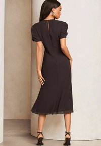 Lipsy EMBROIDERED FLORAL MIDI  - Jurk - black white