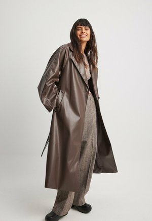 OVERSIZE - Lietpaltis - dark brown