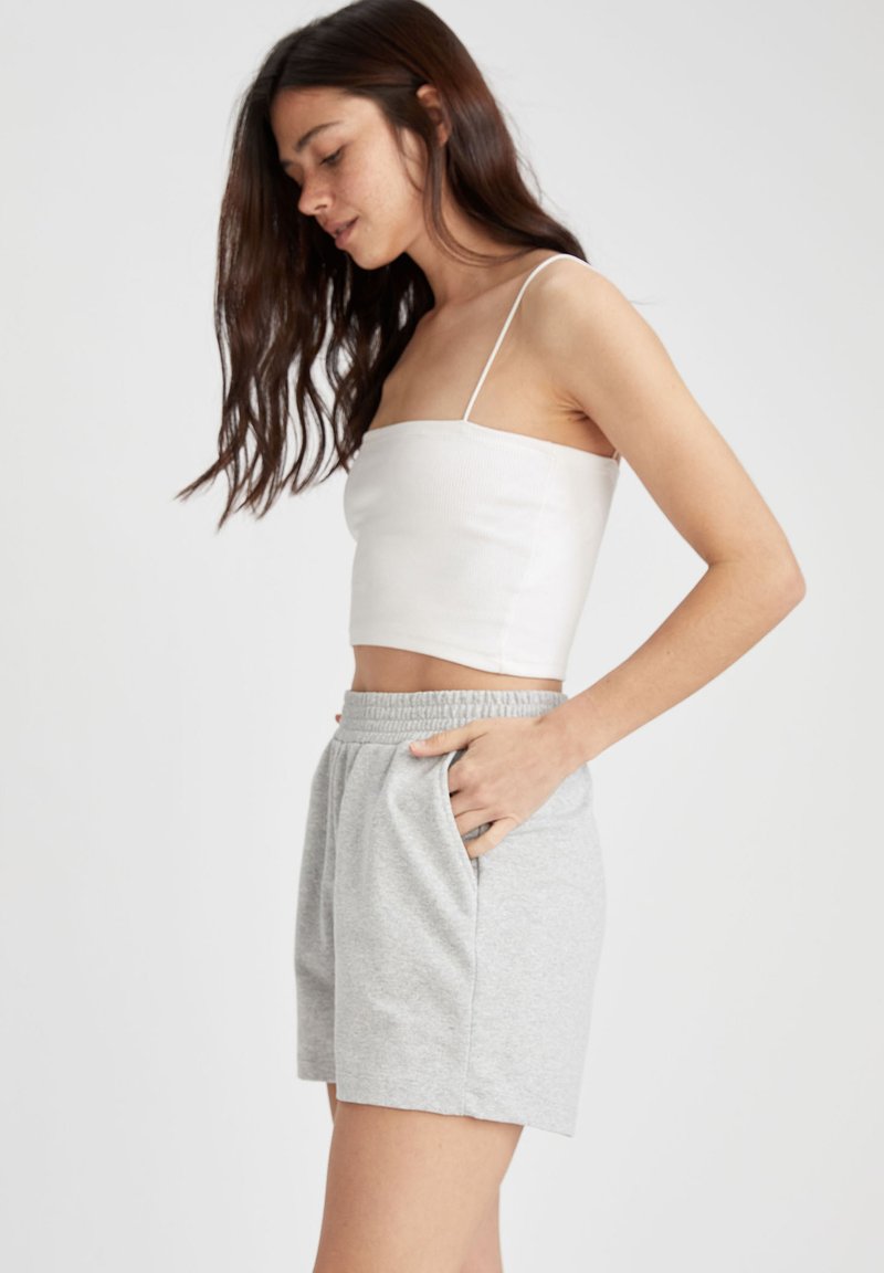 Damen Kleider | DeFacto REGULAR FIT Shorts grey/hellgrau - TK67442 Damen Kleider | DeFacto REGULAR FIT Shorts grey/hellgrau - TK67442