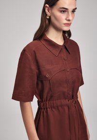 adL SHORT SLEEVE - Jumpsuit - brown