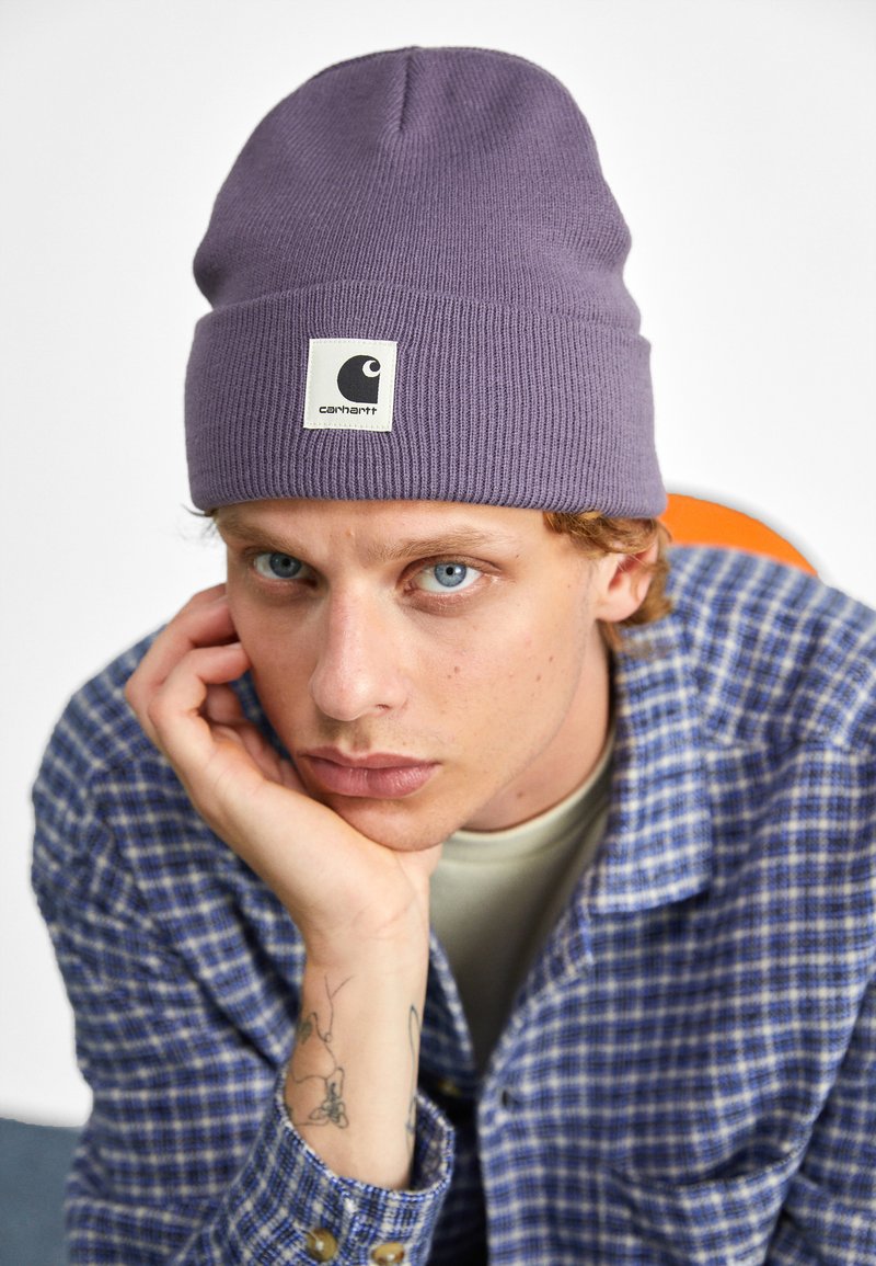 wool carhartt beanie
