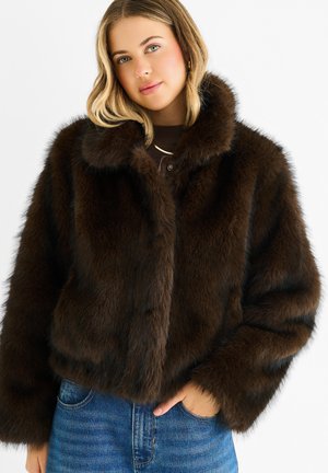 Winter jacket - coffee