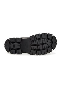 Talpa de cizme negre din cauciuc, cu un model adânc de striații pentru aderență, vârful rotund și un design robust cu margini groase, ridicate.