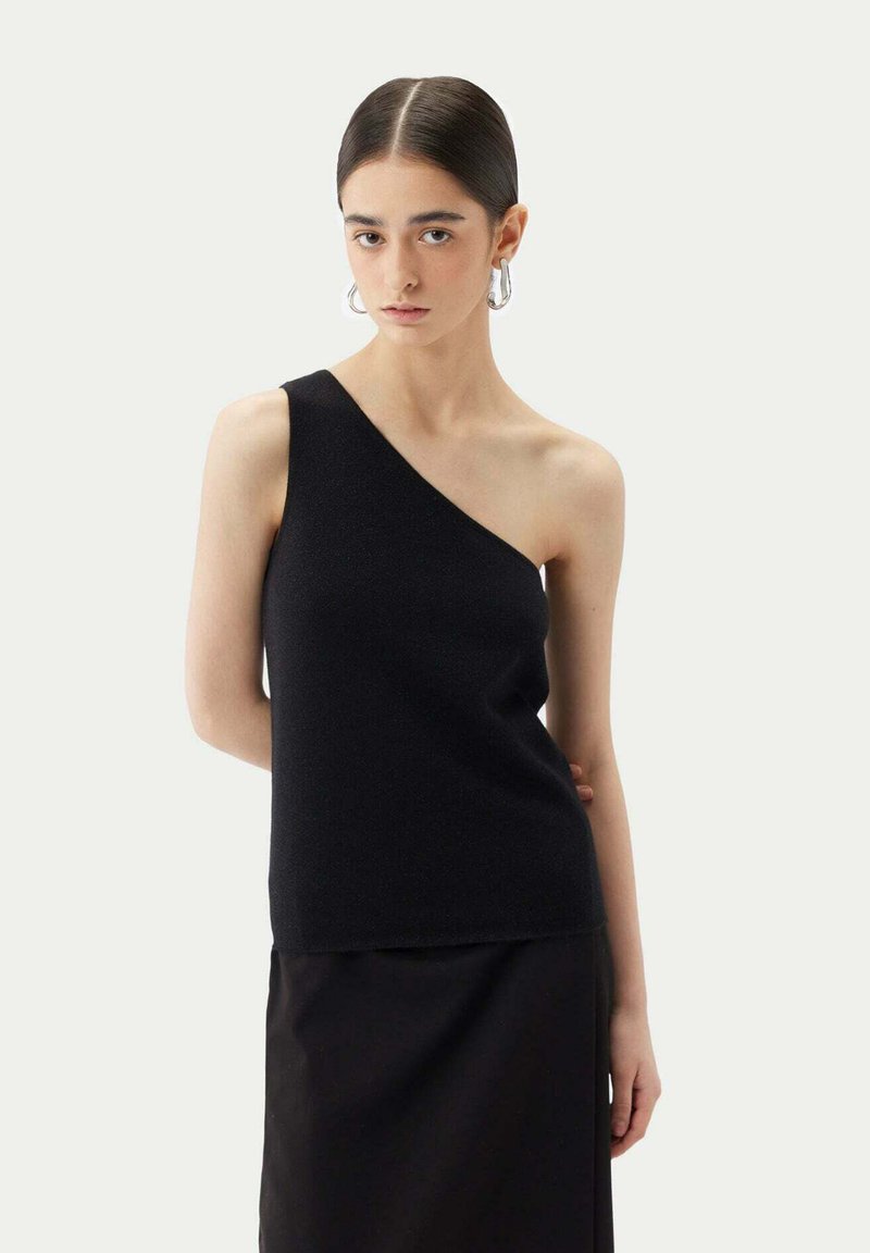 GOBI Cashmere MIT EIN-SCHULTER AUSSCHNITT  - Linne - black