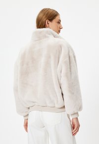 Koton Chaqueta de invierno - white