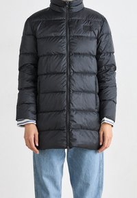 GANT Piumino lungo - black
