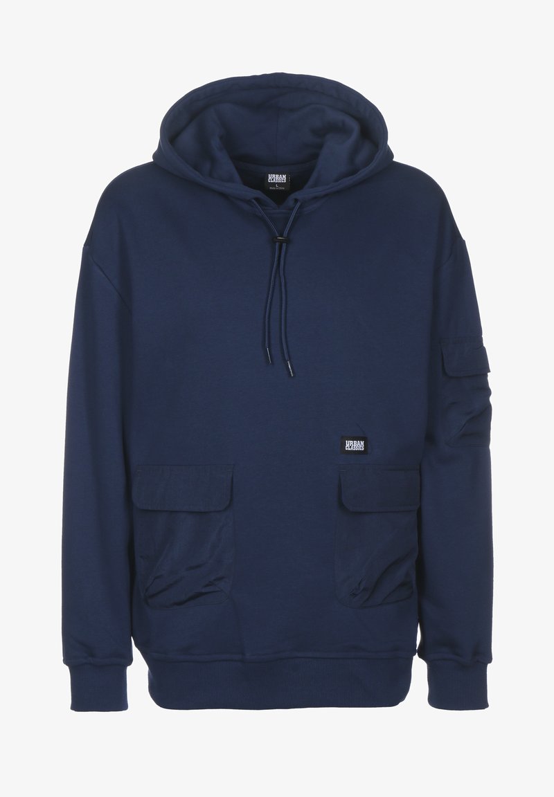 Sudadera con capucha de color azul marino, hecha de tela suave, que presenta dos bolsillos frontales, un cierre con cordón y puños acanalados.