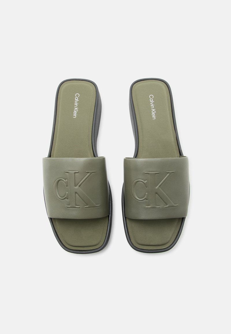 Calvin Klein Pantofle - deep lichen green