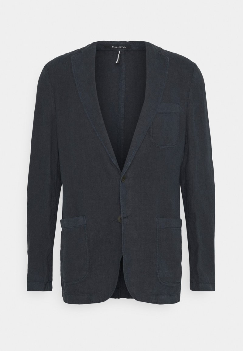 Blazer da uomo blu scuro con rever a parachit, due tasche a toppa frontali, una tasca sul petto e due bottoni frontali, realizzato in tessuto testurizzato.