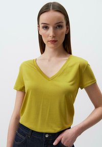 Niet geselecteerd, oil green