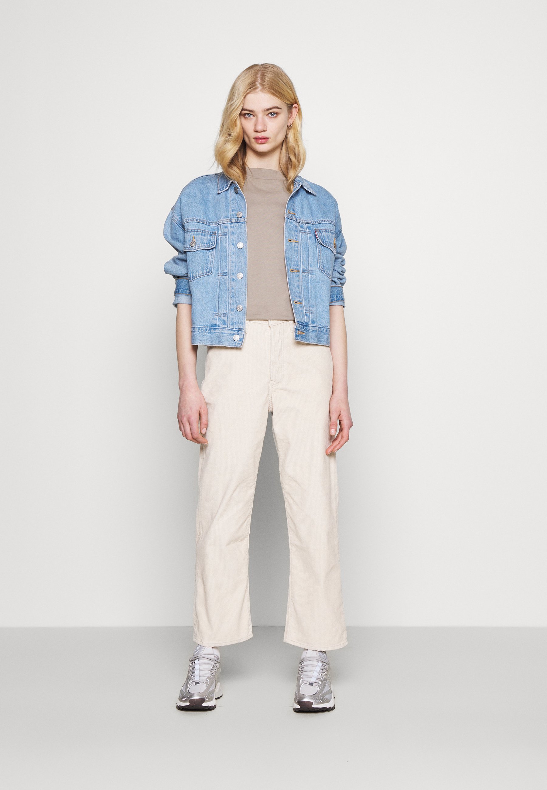 Levi's® RIBCAGE STRAIGHT ANKLE 