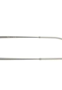 Montature per occhiali in metallo con una finitura argentata elegante; aste dritte che si assottigliano alle estremità, caratterizzate da dettagli minimi e una superficie liscia.