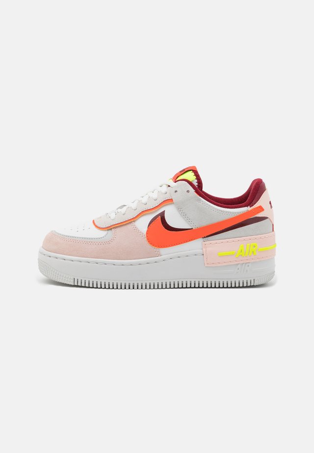 Sneaker Fur Damen Online Kaufen Mach S Dir Bequem Zalando
