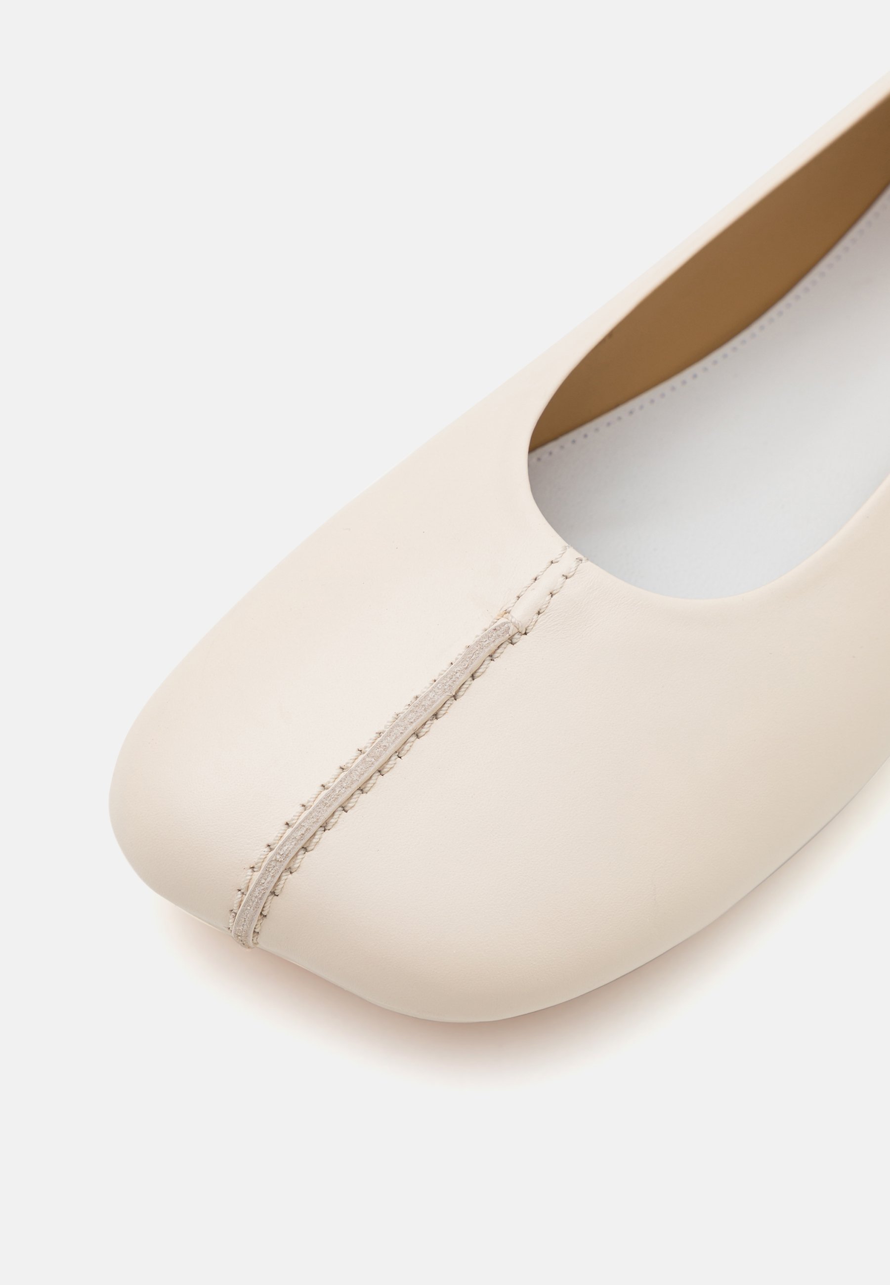 MM6 Maison Margiela BALLET SHOE - Ballet pumps - sudan brown/beige