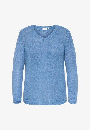 Lichtblauwe gebreide trui met lange mouwen, een V-hals en een losse pasvorm, afgebeeld op een witte achtergrond.