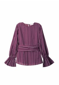 Blusa morada con rayas verticales blancas, mangas largas con puños fruncidos, escote redondo y detalle de cintura anudada. Tejido suave y ligero.