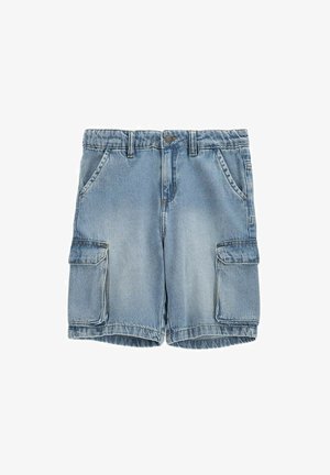 Jasnoniebieskie szorty cargo z denimu z elastyczną talią, przednim guzikiem, szlufkami na pasek, bocznymi kieszeniami oraz klapowymi kieszeniami cargo na każdej nodze.