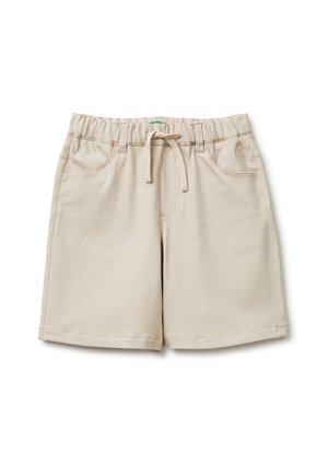 Short beige décontracté avec taille élastique et cordon, poches avant et passants pour ceinture, présenté sur fond blanc.