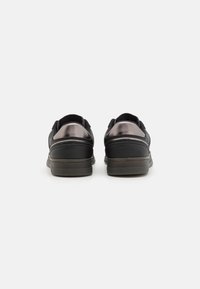 Tommy Jeans THE GREENWICH - Sneakers basse - black