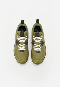 Thumbnail Image 7