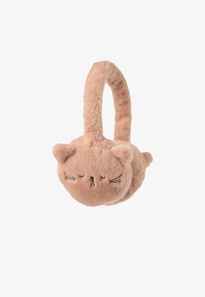 Jouet en peluche en forme de chat en tissu beige doux, avec un corps rond, les yeux fermés, des détails de moustaches et une poignée flexible en forme de boucle.