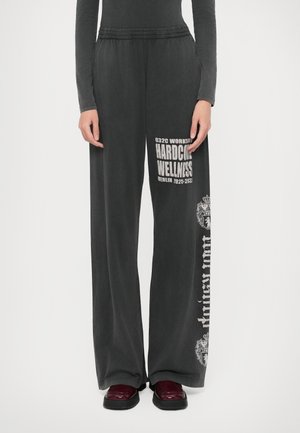 HARDCORE WELLNESS PANTS - Pantaloni de trening - faded grey