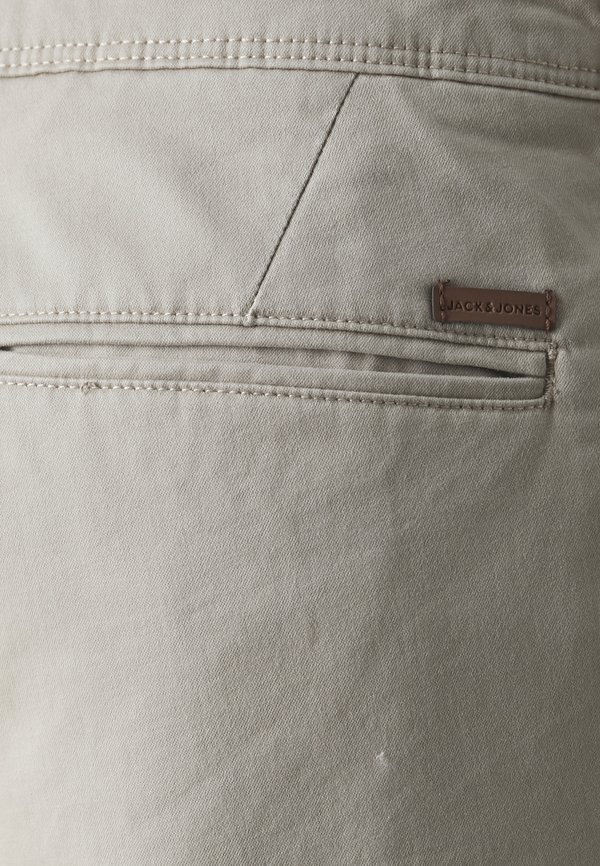 JPSTBOWIE SOLID MID - Shorts - crockery3