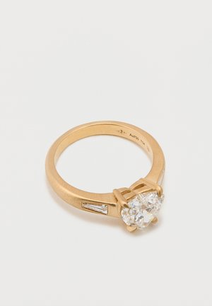 BAGUE COEUR DIALE - Sõrmus - gold-coloured