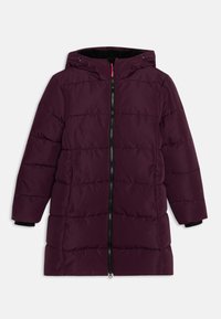 Unselected, plum
