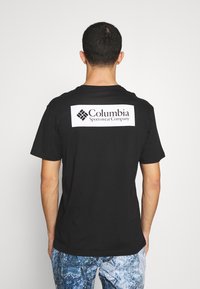 Columbia NORTH CASCADES™ SHORT SLEEVE TEE - T-shirt estampada - black