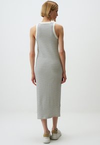 Jimmy Key SLEEVELESS ROUND NECK STRIPED MIDI - Robe pull - ecru
